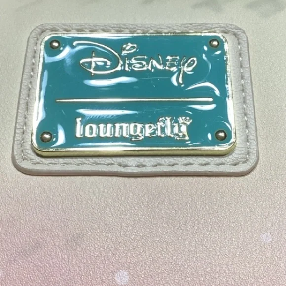 Loungefly Pocahontas Disney Princess Sunflower Women's Zip Around Wallet NWT - Picture 8 of 14